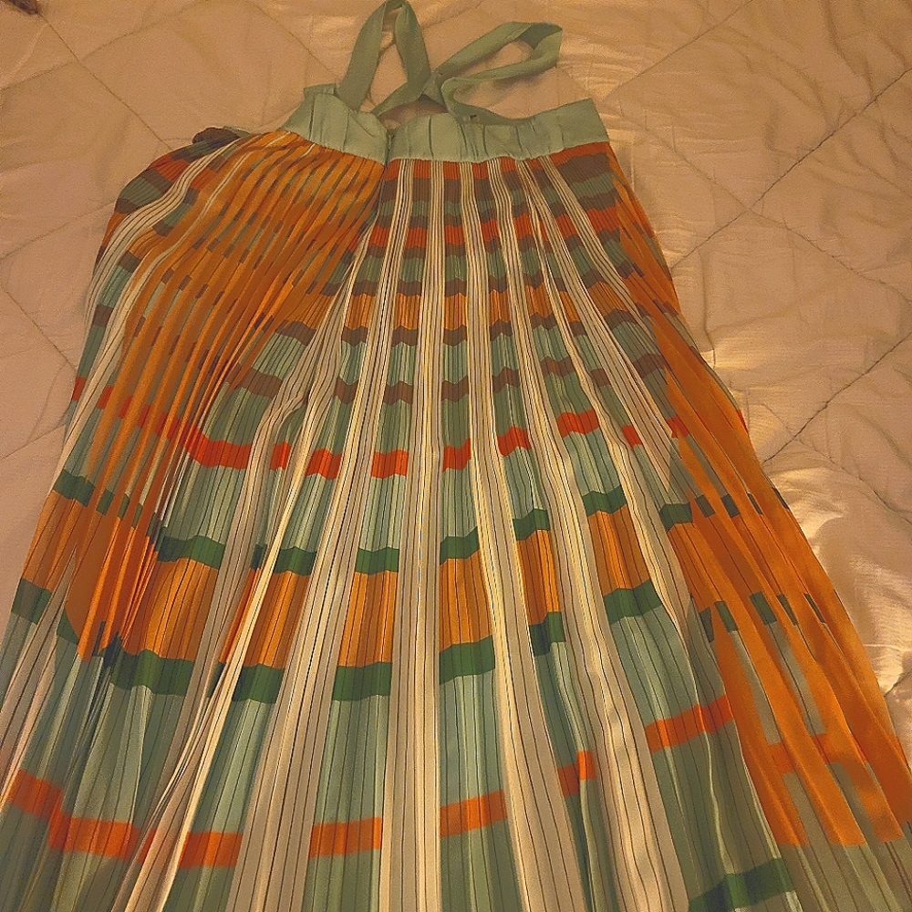 Beautiful summer dress.